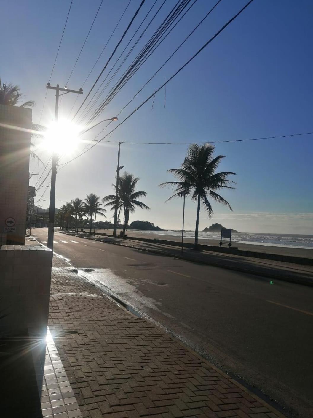 Apartamento, Ampla Sacada Com Vista Para O Mar! Itanhaém Exterior photo